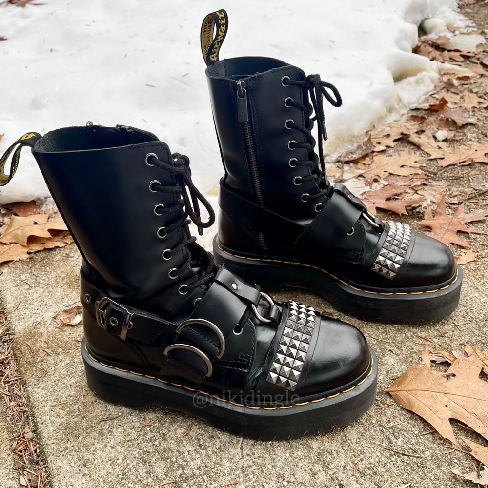 RARE Dr. Martens Combat Boots Platform Jadon hi Stud 10 eyelet Size 8 Buckle - Picture 2 of 15